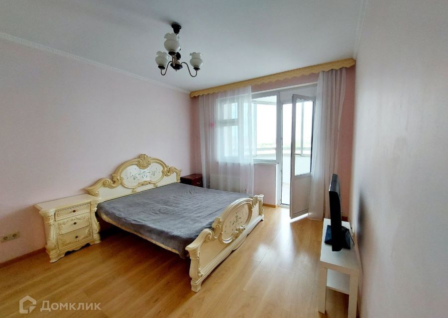 Сдаётся 2-комнатная квартира, 64 м²