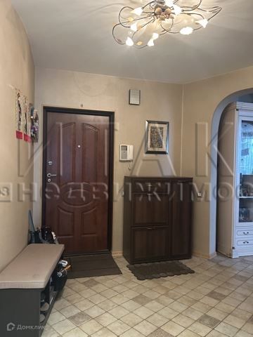 Продаётся 3-комнатная квартира, 154 м²