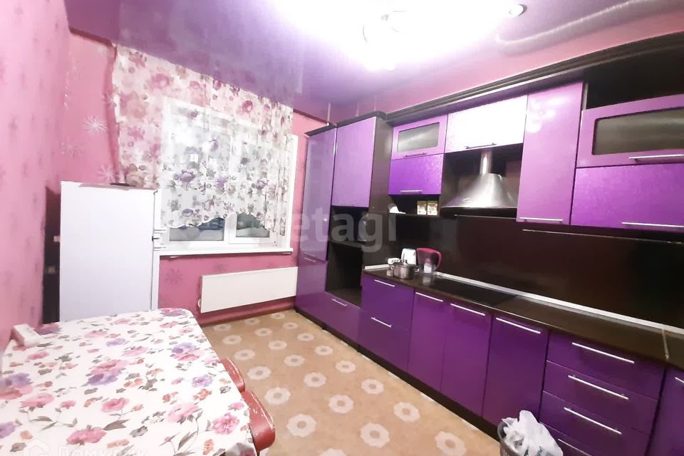 Продаётся 2-комнатная квартира, 62.8 м²