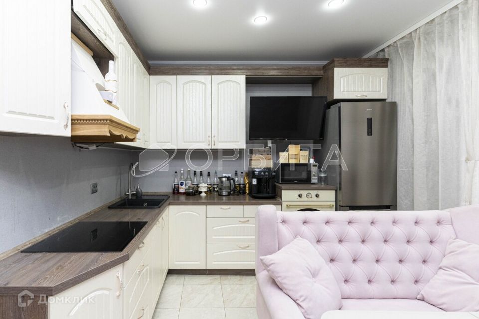 Продаётся 3-комнатная квартира, 102.8 м²