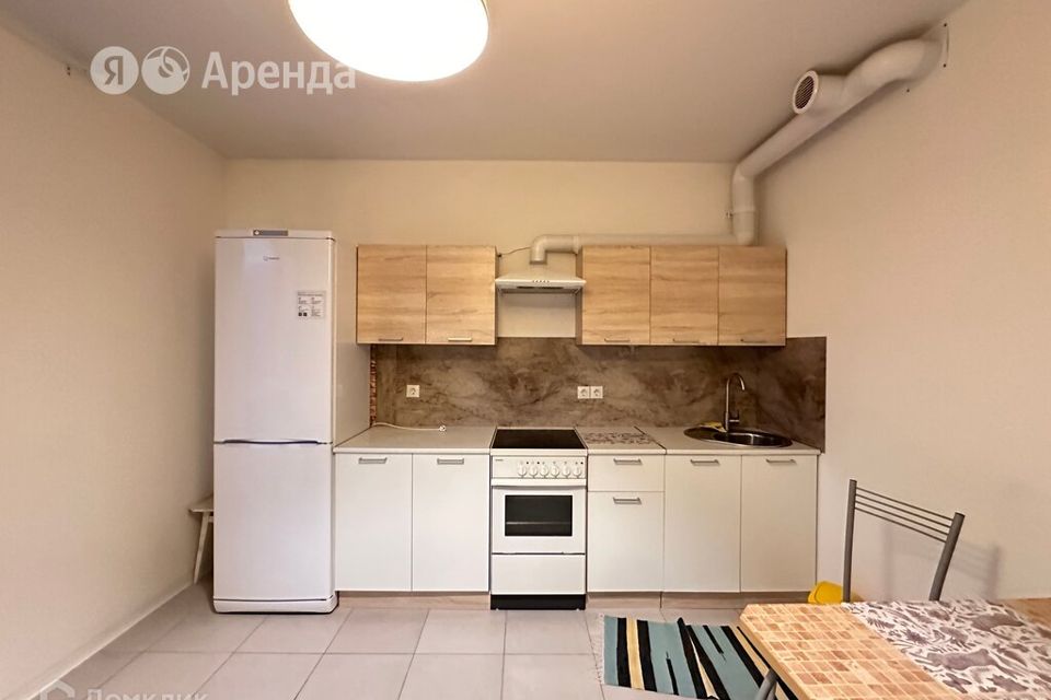 Сдаётся 2-комнатная квартира, 57.4 м²