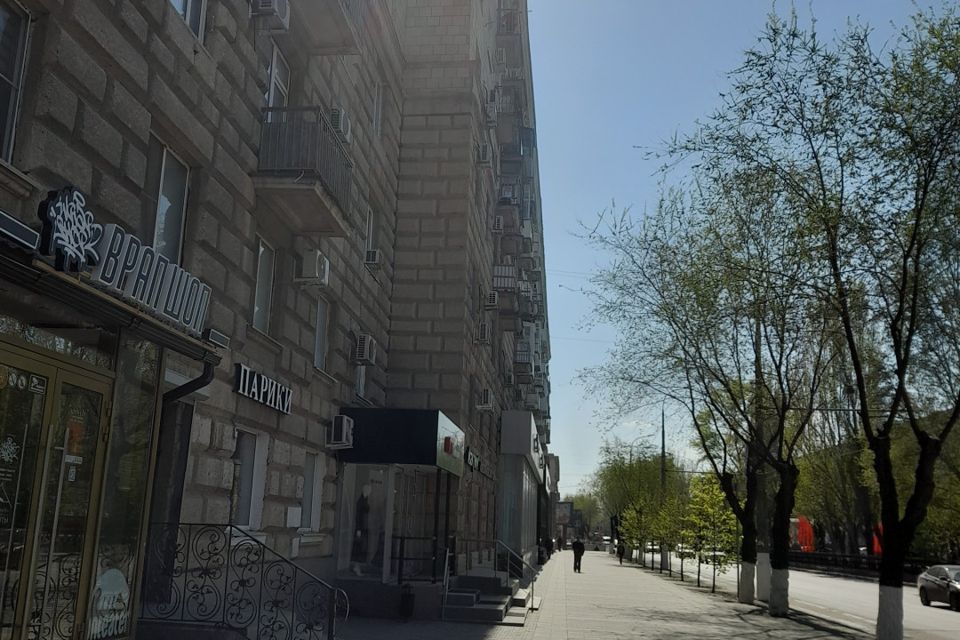 Продаётся 3-комнатная квартира, 77.6 м²