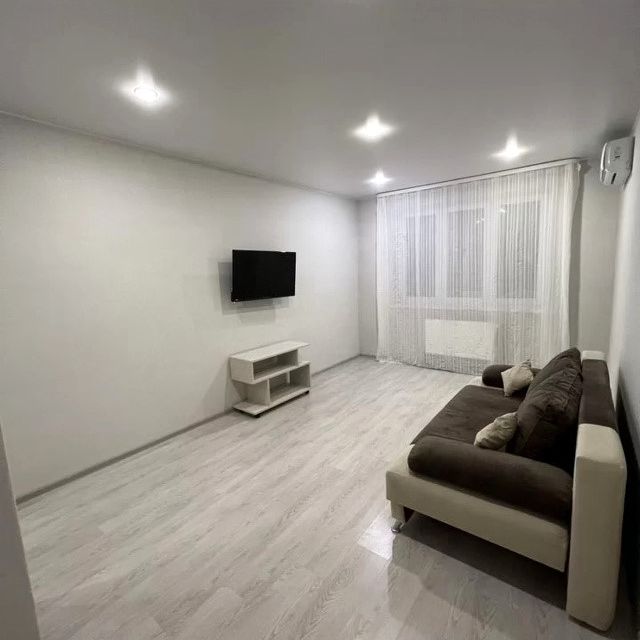 Продаётся 1-комнатная квартира, 37.9 м²