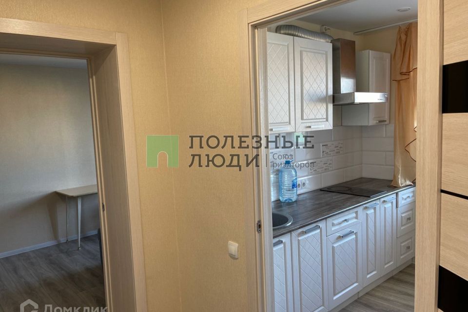 Продаётся 1-комнатная квартира, 36.7 м²