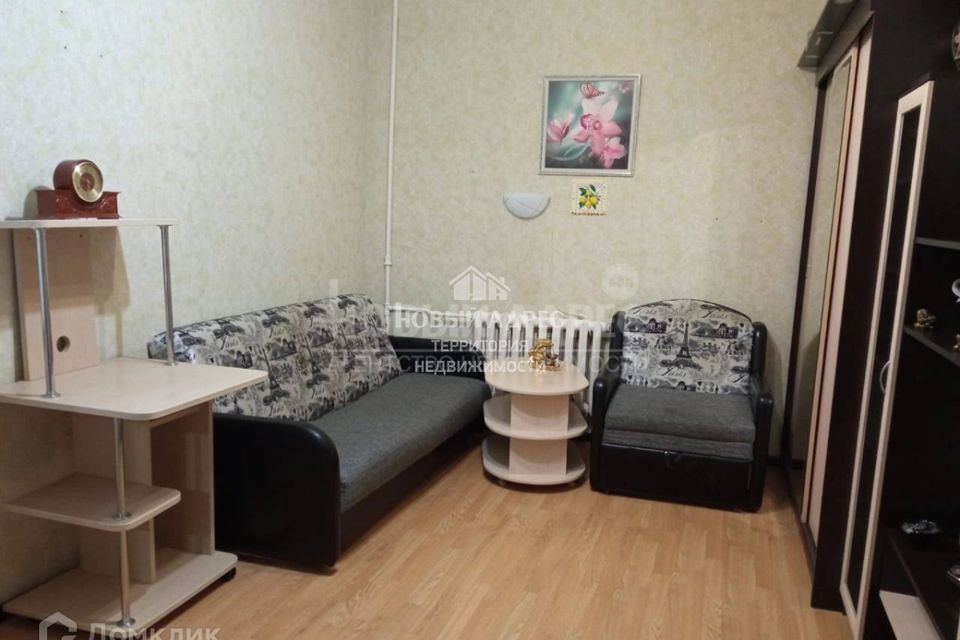 Продаётся комната в 3-комн. квартире, 14 м²