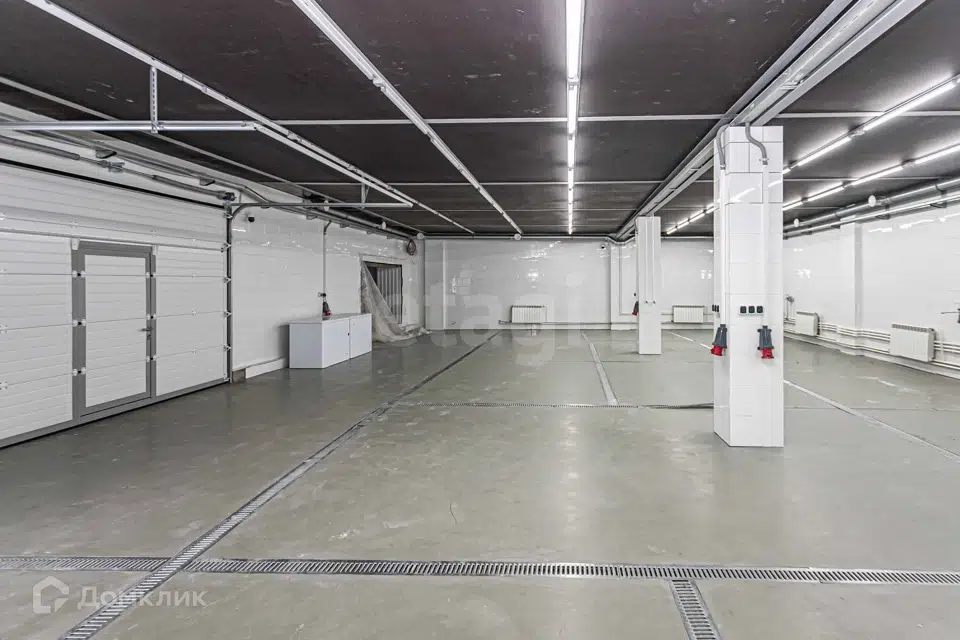 Сдаётся помещение своб. назначения, 900 м²