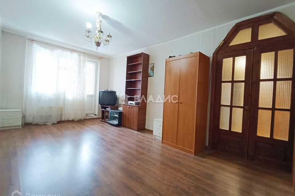 Продаётся 4-комнатная квартира, 77.2 м²