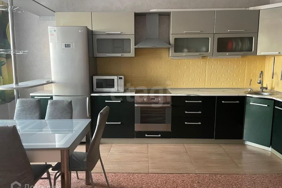 Продаётся 3-комнатная квартира, 89.3 м²