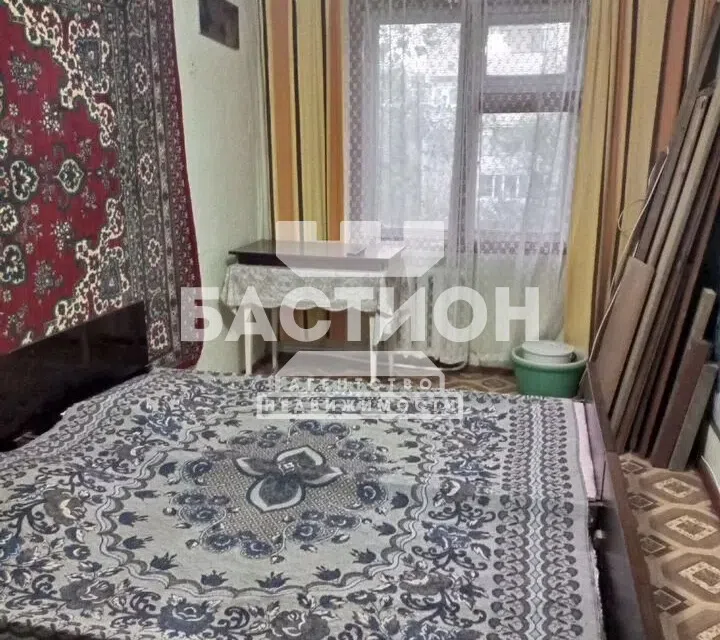 Продаётся 4-комнатная квартира, 66 м²