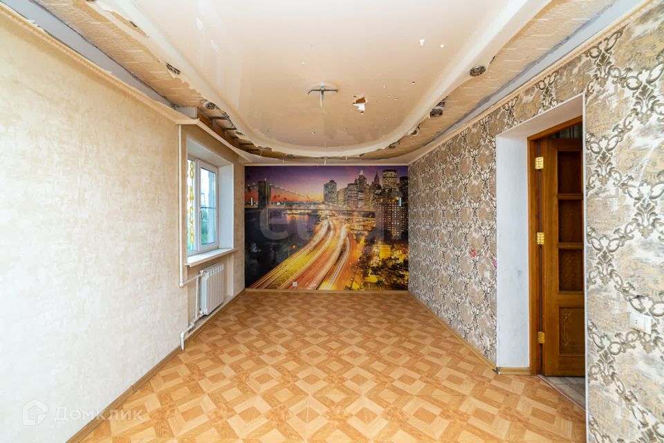 Продаётся 4-комнатная квартира, 77 м²