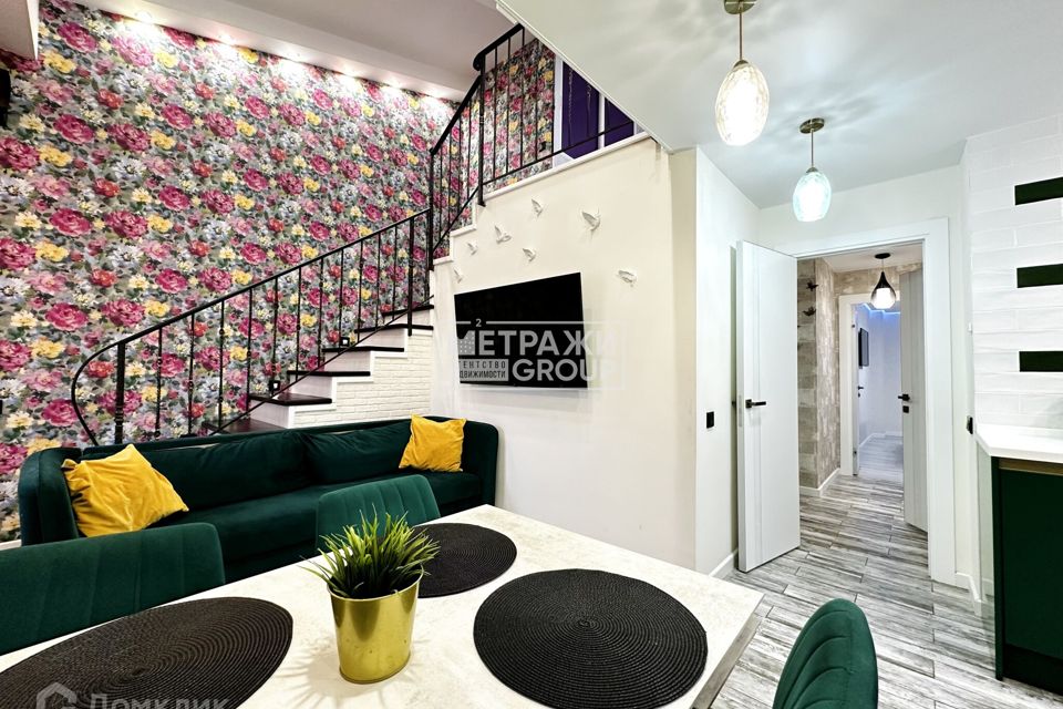 Продаётся 4-комнатная квартира, 87 м²