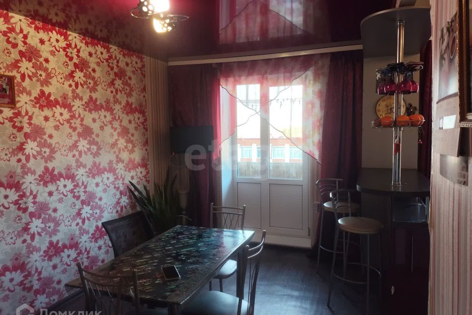 Продаётся 3-комнатная квартира, 58.1 м²