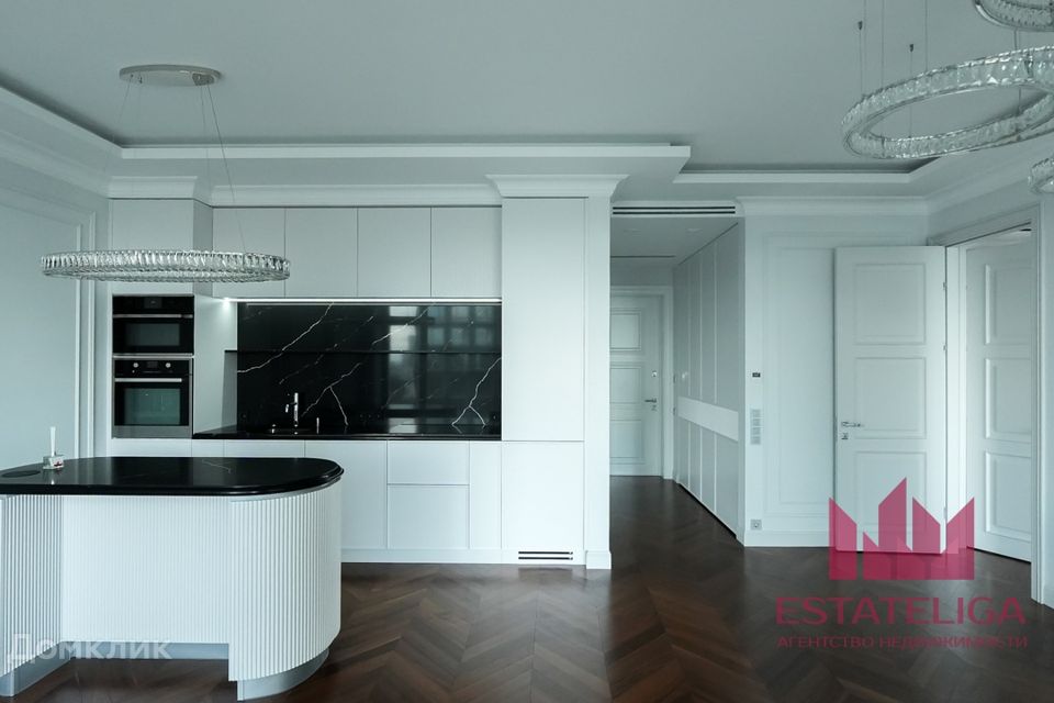 Продаётся 2-комнатная квартира, 67.4 м²