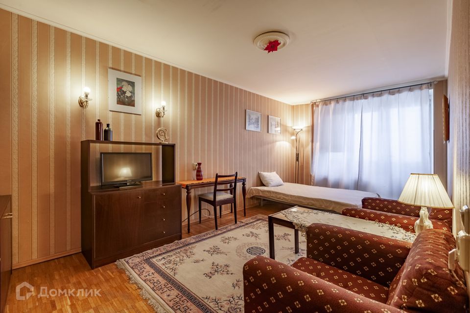 Сдаётся 1-комнатная квартира, 37 м²