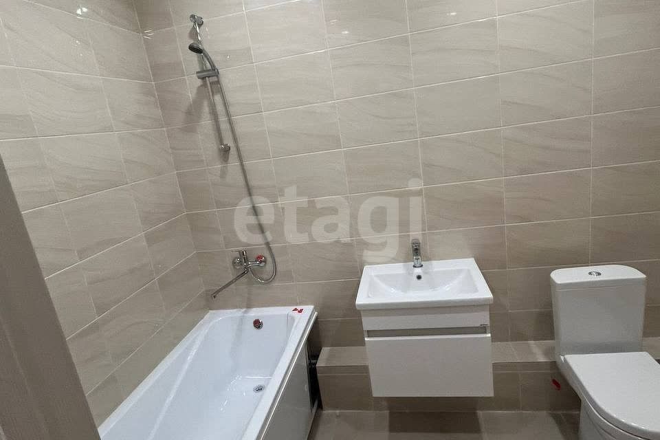 Продаётся 1-комнатная квартира, 40 м²