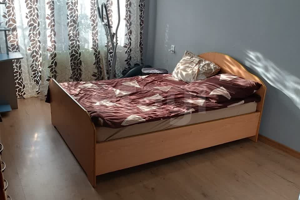 Продаётся 3-комнатная квартира, 50.4 м²