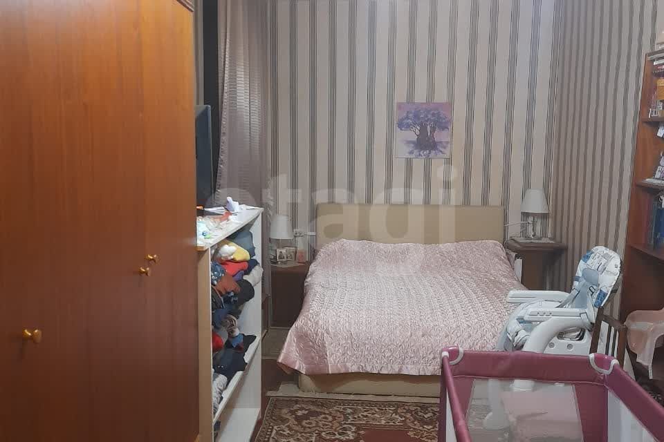 Продаётся 3-комнатная квартира, 77.6 м²