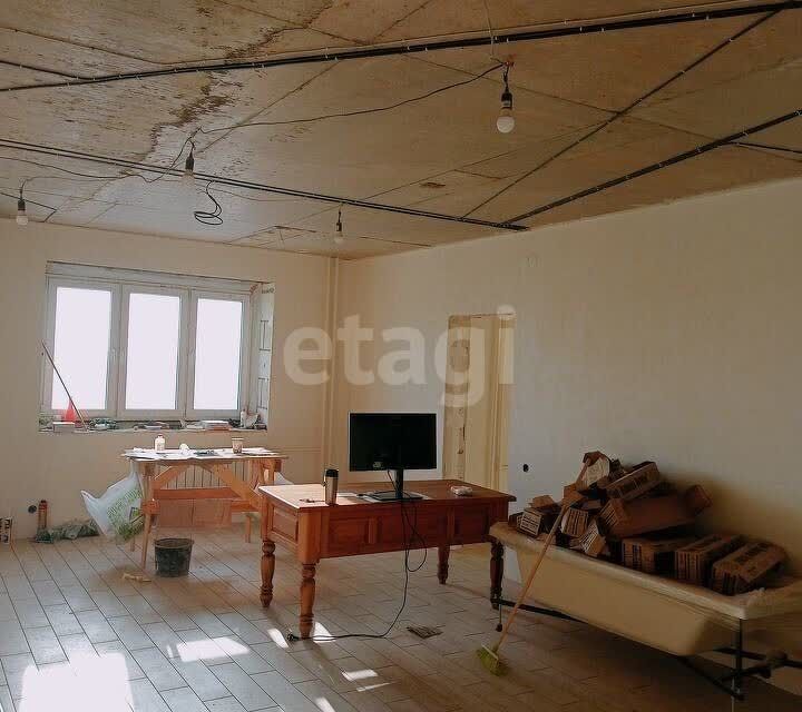 Продаётся 2-комнатная квартира, 64 м²
