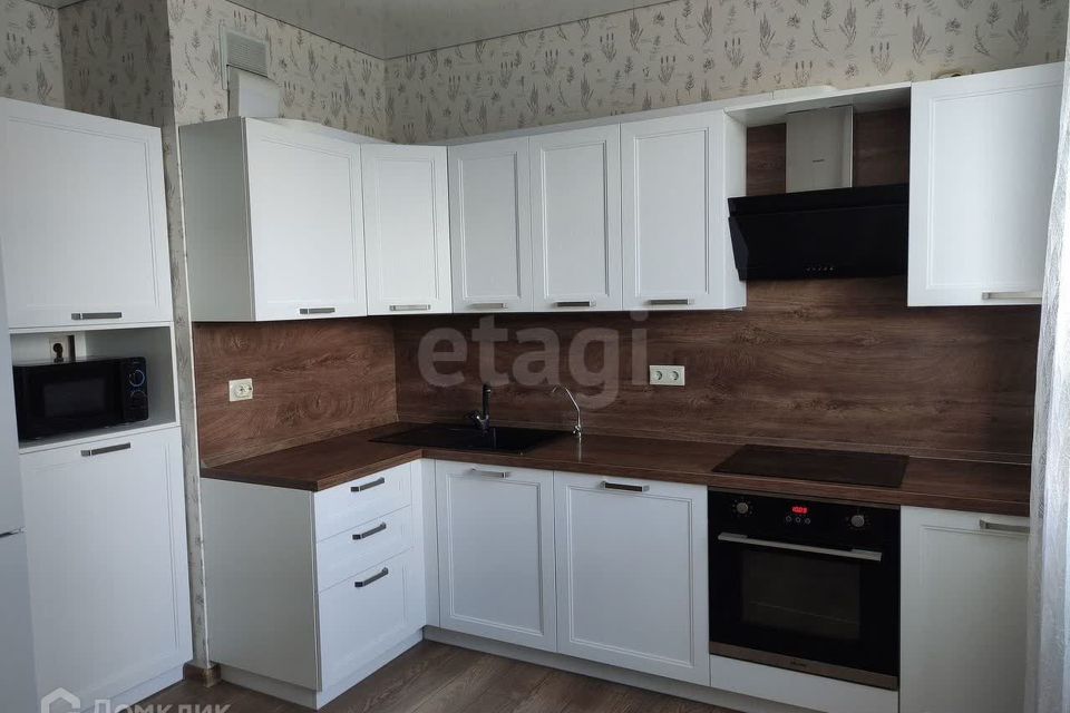 Продаётся 2-комнатная квартира, 55.4 м²