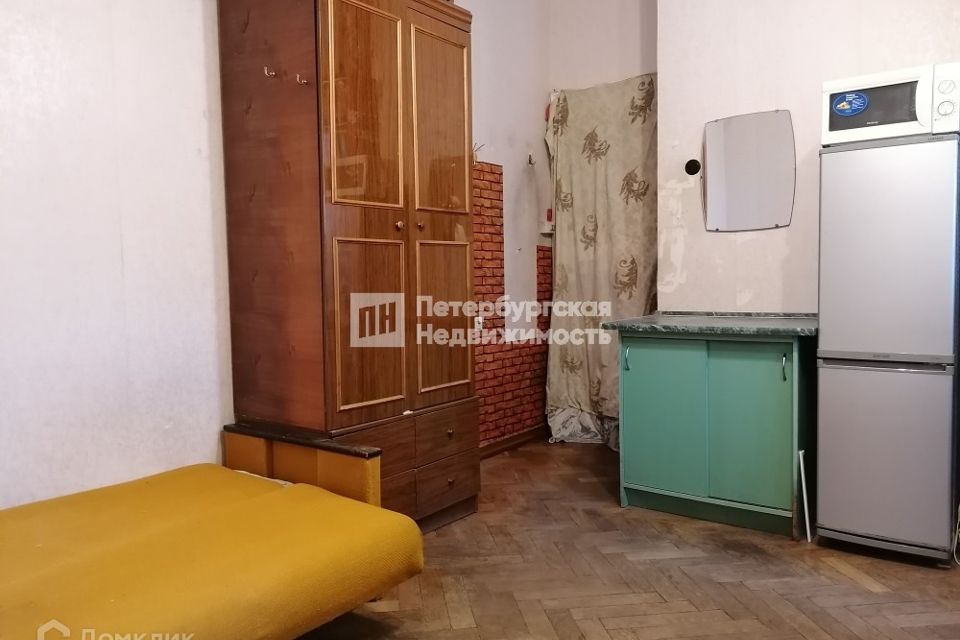 Продаётся комната в 4-комн. квартире, 19.2 м²