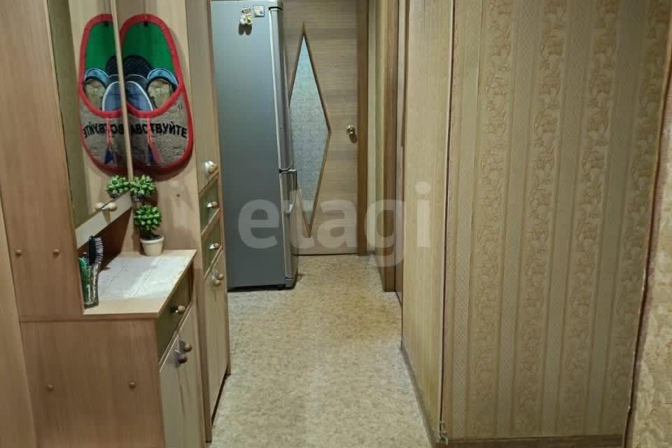 Продаётся 3-комнатная квартира, 60.8 м²