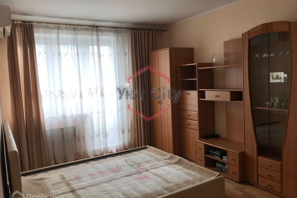 Сдаётся 2-комнатная квартира, 54 м²