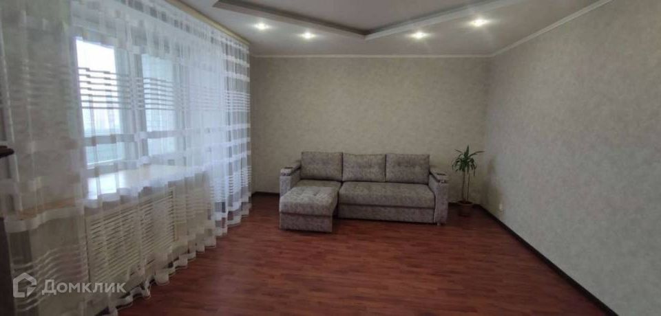 Сдаётся 2-комнатная квартира, 64 м²