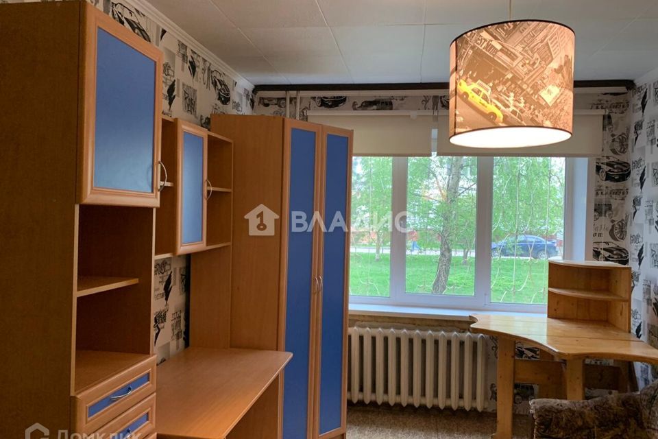 Продаётся 4-комнатная квартира, 90.9 м²