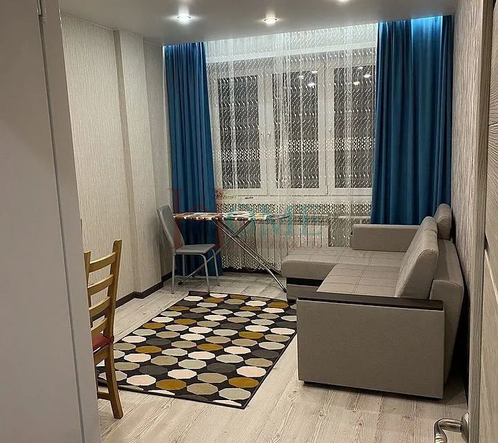 Сдаётся 1-комнатная квартира, 40 м²