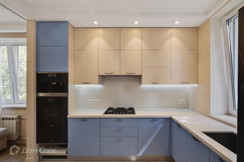 Продаётся 3-комнатная квартира, 81 м²