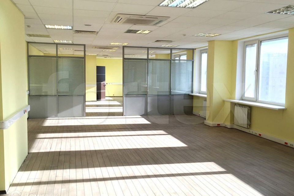 Сдаётся офис, 372 м²