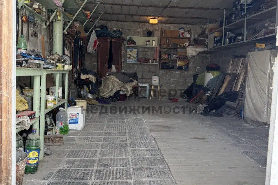 Продаётся бокс, 28 м²