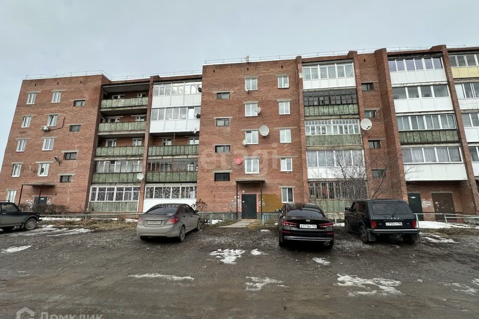 Продаётся 4-комнатная квартира, 75.9 м²