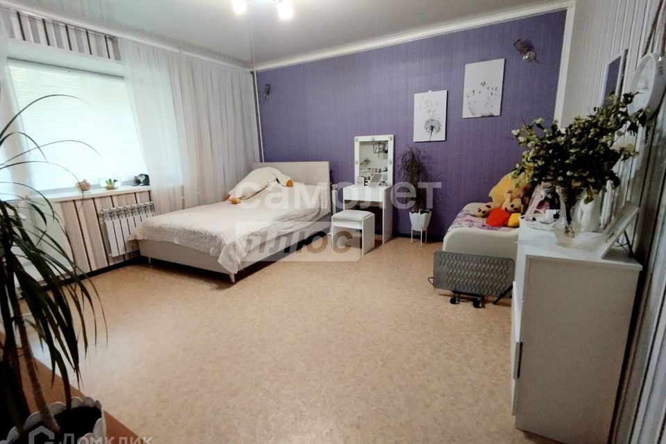 Продаётся 1-комнатная квартира, 52 м²