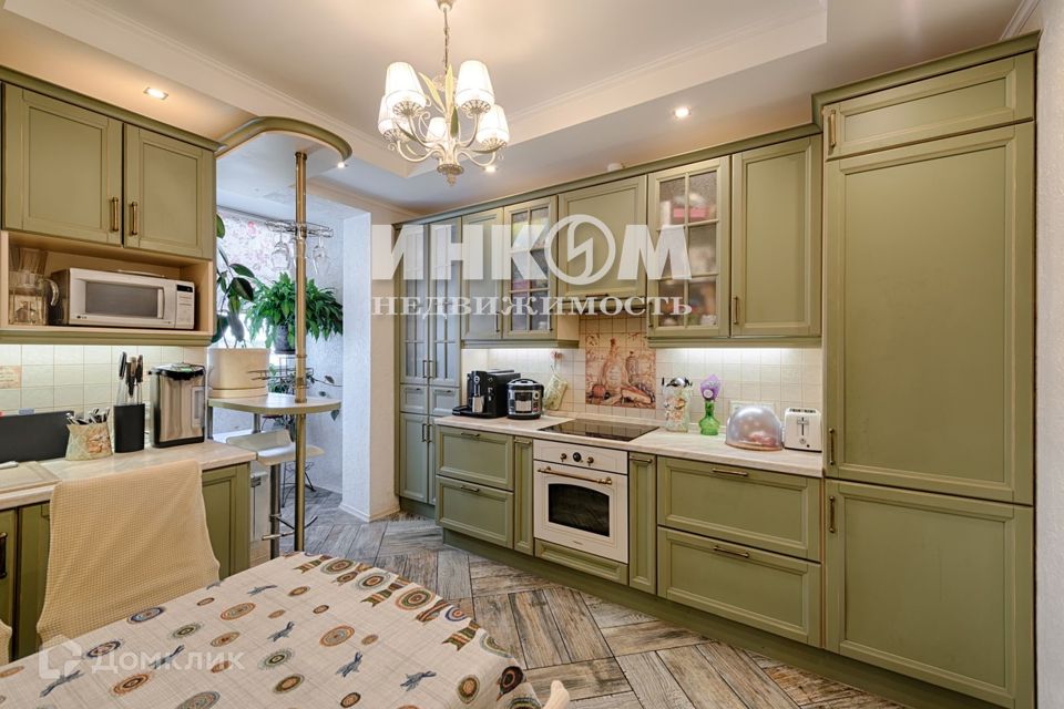 Продаётся 3-комнатная квартира, 71.9 м²