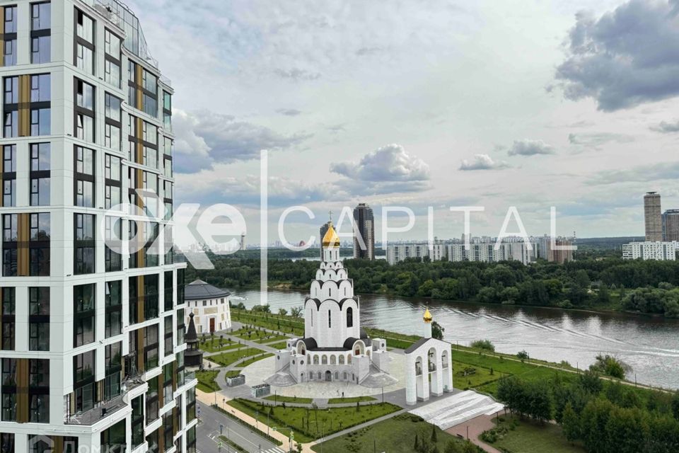 Продаётся 3-комнатная квартира, 101 м²