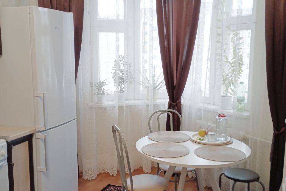 Продаётся 2-комнатная квартира, 55 м²