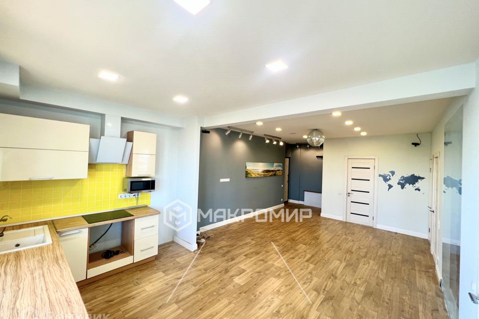 Продаётся 2-комнатная квартира, 60 м²