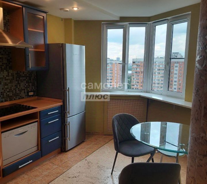 Сдаётся 2-комнатная квартира, 52 м²