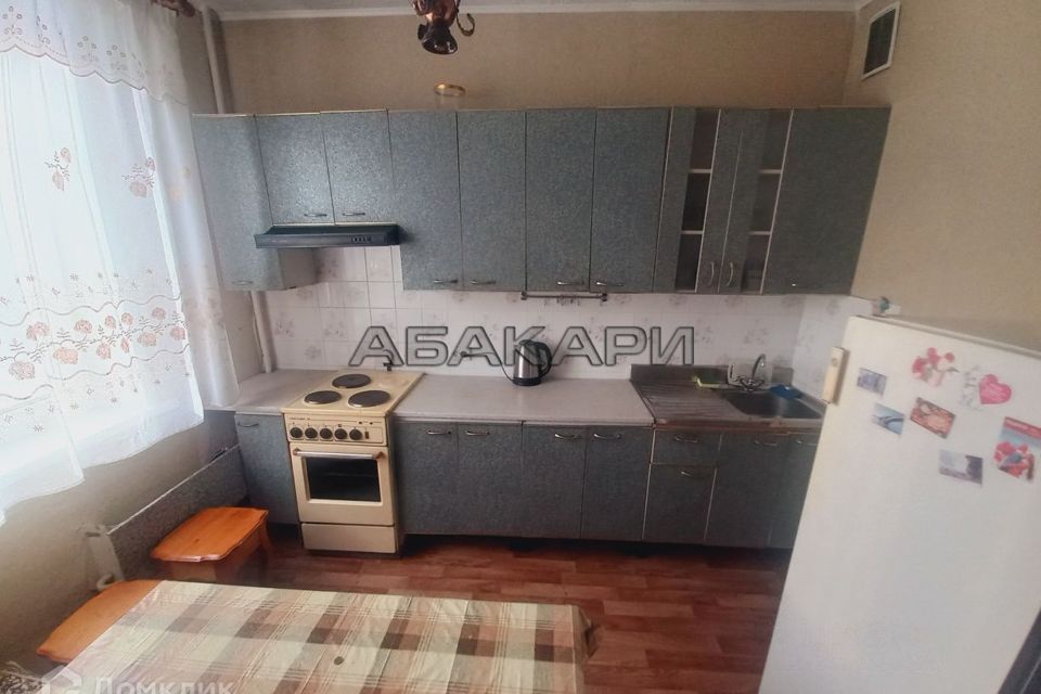 Сдаётся 2-комнатная квартира, 56 м²