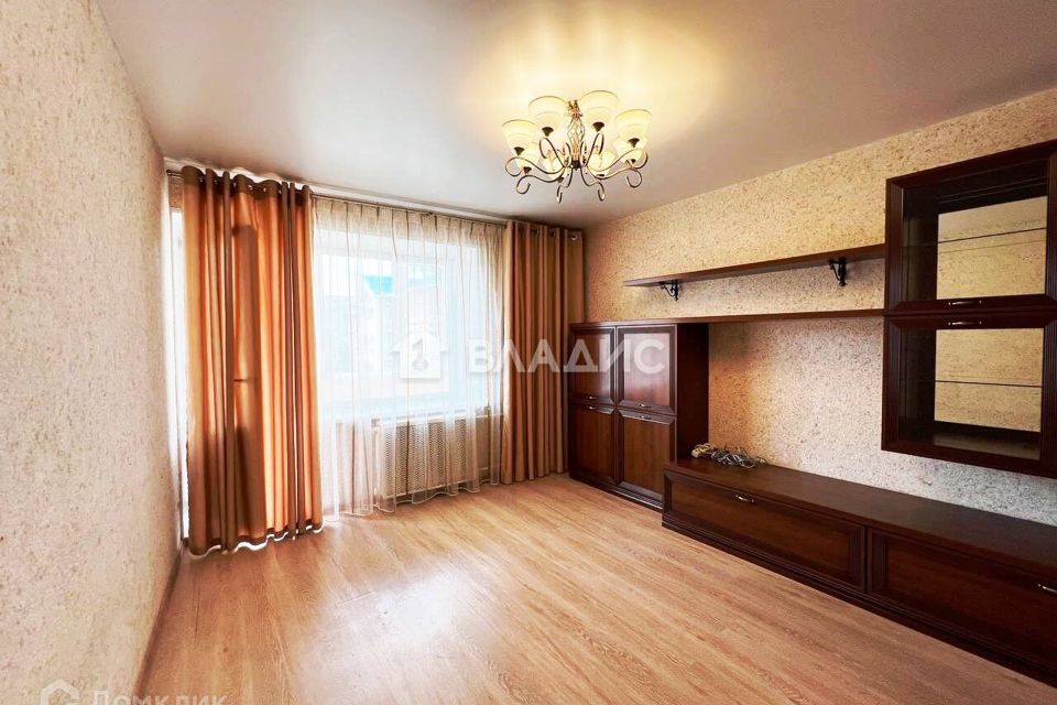 Продаётся 3-комнатная квартира, 64.2 м²