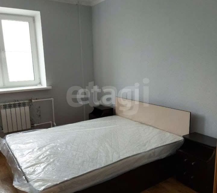 Сдаётся 2-комнатная квартира, 60.2 м²
