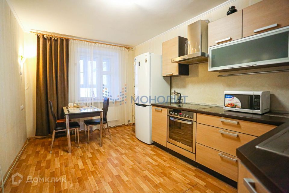 Сдаётся 1-комнатная квартира, 50 м²