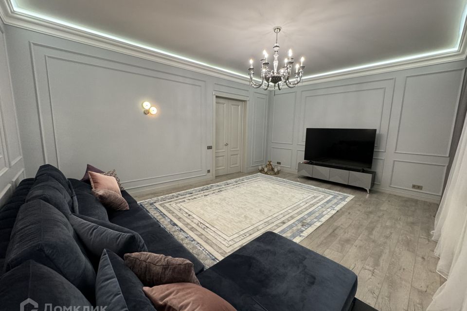 Продаётся 2-комнатная квартира, 93 м²