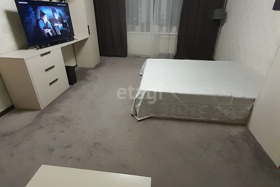 Продаётся 1-комнатная квартира, 42.5 м²