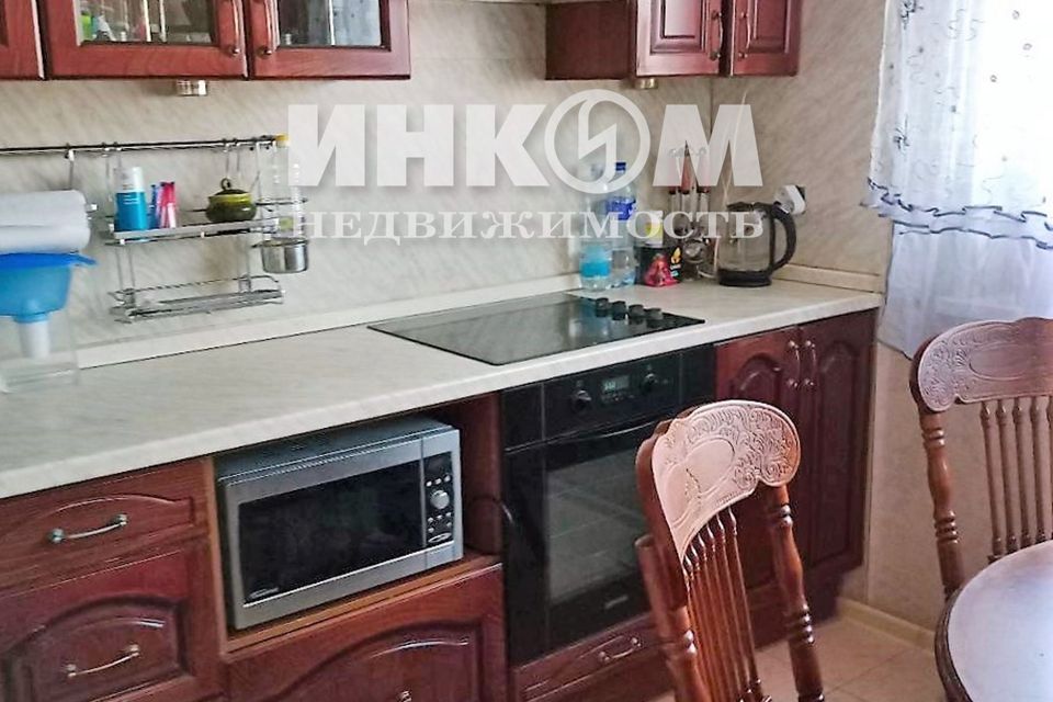 Продаётся 3-комнатная квартира, 72.6 м²