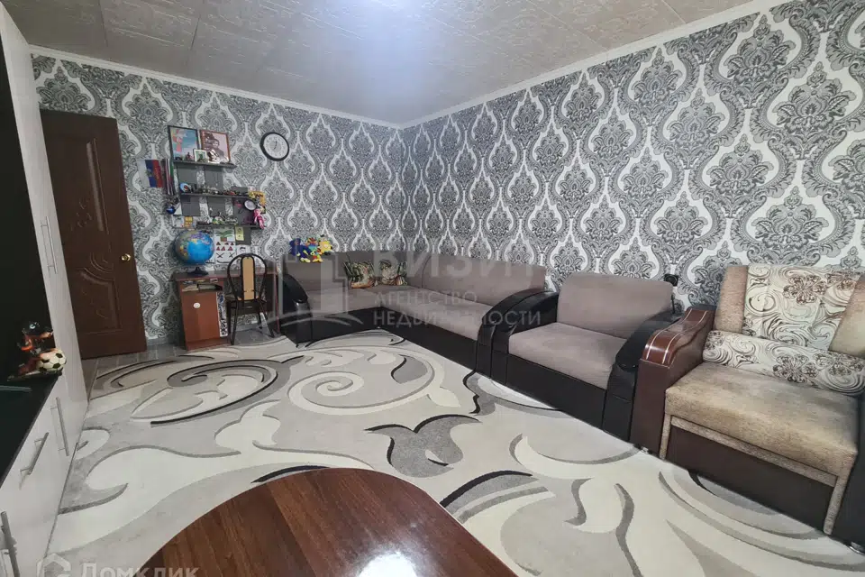 Продаётся 3-комнатная квартира, 58.2 м²