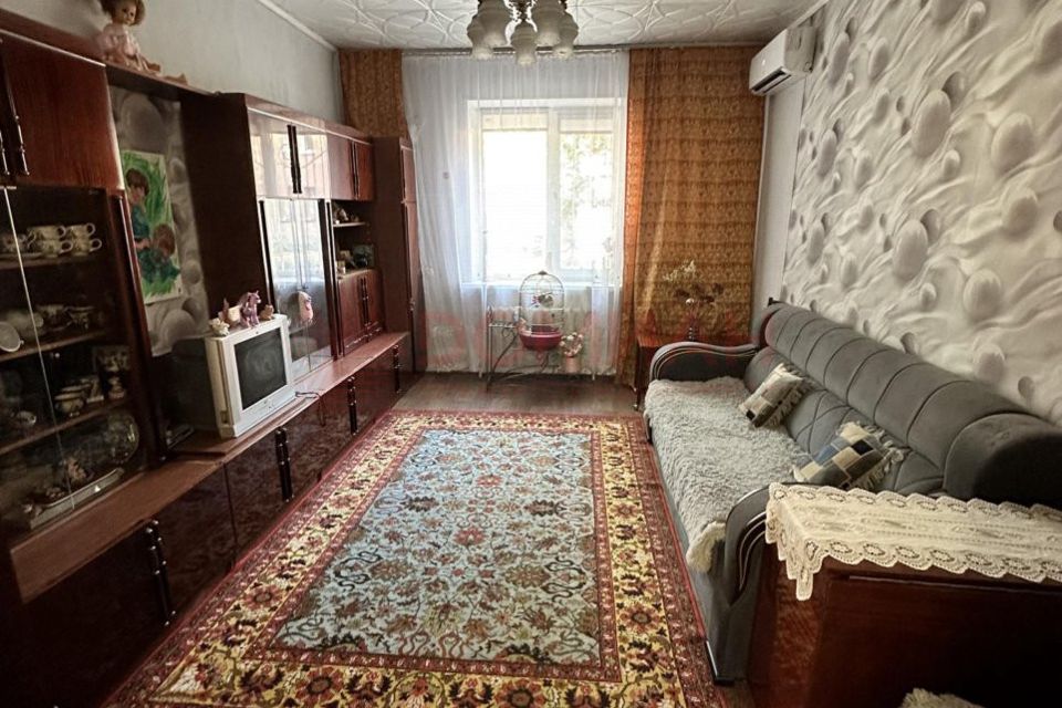 Продаётся 3-комнатная квартира, 65 м²