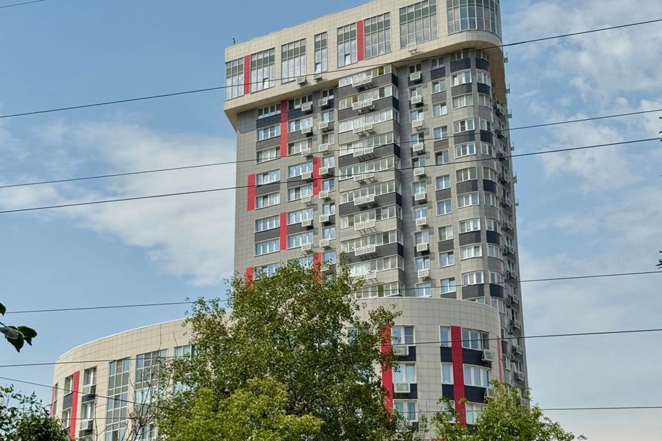 Продаётся 2-комнатная квартира, 64.7 м²