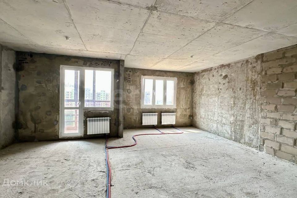 Продаётся 1-комнатная квартира, 42.4 м²